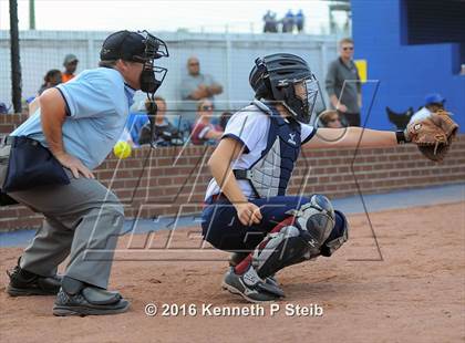 Thumbnail 2 in Archbishop Hannan vs East Ascension (SCC Jamboree) photogallery.