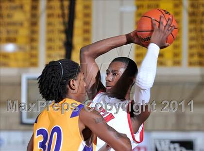 Thumbnail 3 in Milton vs. Norfolk Christian (City of Palms Classic) photogallery.