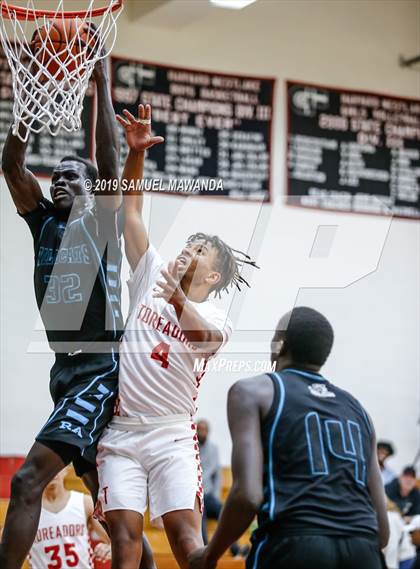 Thumbnail 2 in Taft vs Renaissance Academy (Wolverine invitational) photogallery.