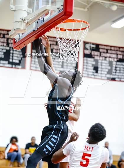 Thumbnail 3 in Taft vs Renaissance Academy (Wolverine invitational) photogallery.