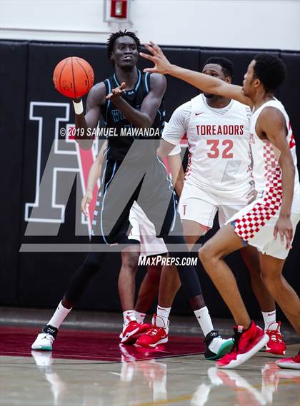 Thumbnail 1 in Taft vs Renaissance Academy (Wolverine invitational) photogallery.