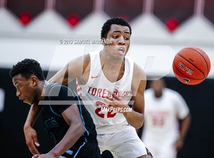 Thumbnail 3 in Taft vs Renaissance Academy (Wolverine invitational) photogallery.
