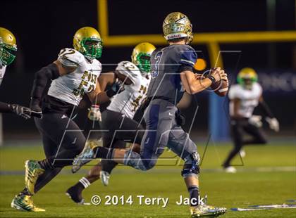 Thumbnail 2 in St. John Bosco vs. Long Beach Poly photogallery.