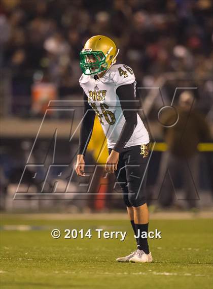 Thumbnail 2 in St. John Bosco vs. Long Beach Poly photogallery.