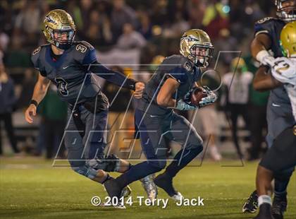 Thumbnail 1 in St. John Bosco vs. Long Beach Poly photogallery.