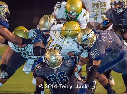 Thumbnail 2 in St. John Bosco vs. Long Beach Poly photogallery.