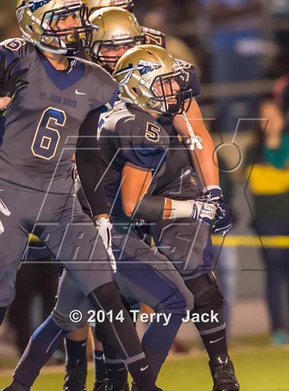 Thumbnail 1 in St. John Bosco vs. Long Beach Poly photogallery.