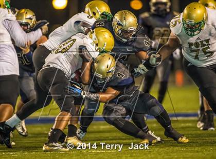 Thumbnail 2 in St. John Bosco vs. Long Beach Poly photogallery.