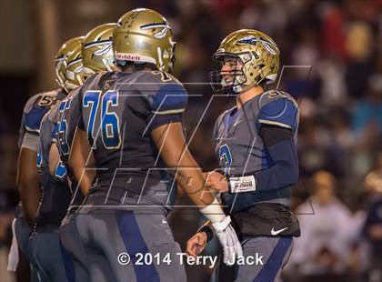 Thumbnail 1 in St. John Bosco vs. Long Beach Poly photogallery.