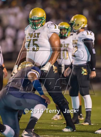 Thumbnail 1 in St. John Bosco vs. Long Beach Poly photogallery.