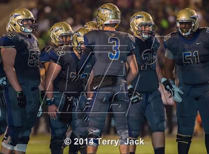 Thumbnail 2 in St. John Bosco vs. Long Beach Poly photogallery.