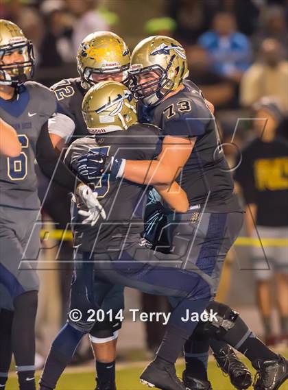 Thumbnail 3 in St. John Bosco vs. Long Beach Poly photogallery.