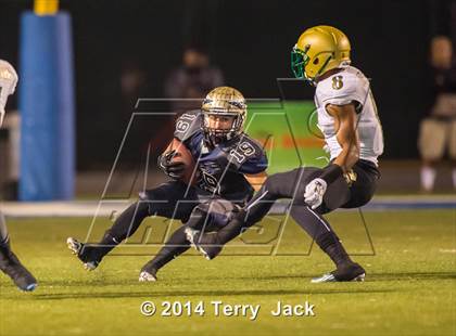 Thumbnail 1 in St. John Bosco vs. Long Beach Poly photogallery.