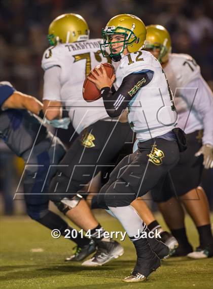 Thumbnail 1 in St. John Bosco vs. Long Beach Poly photogallery.