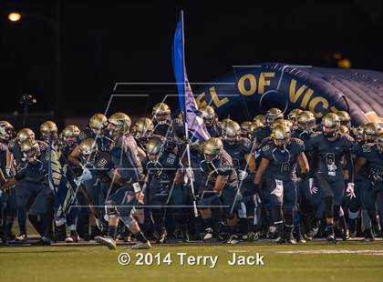 Thumbnail 1 in St. John Bosco vs. Long Beach Poly photogallery.