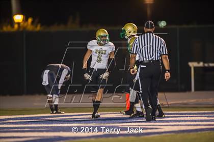 Thumbnail 1 in St. John Bosco vs. Long Beach Poly photogallery.