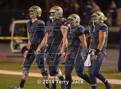 Thumbnail 3 in St. John Bosco vs. Long Beach Poly photogallery.