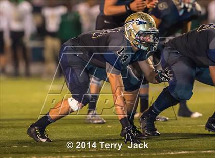 Thumbnail 2 in St. John Bosco vs. Long Beach Poly photogallery.