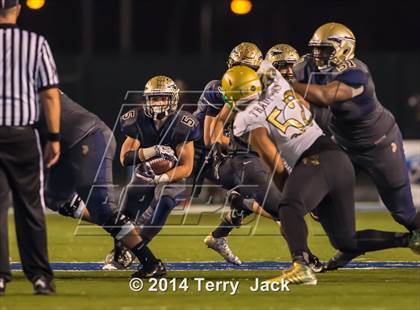 Thumbnail 2 in St. John Bosco vs. Long Beach Poly photogallery.
