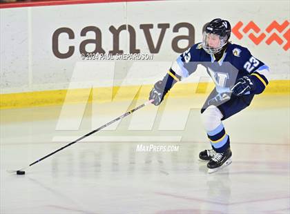 Thumbnail 2 in Regis Jesuit vs. Valor Christian - CHSAA 5A State Finals photogallery.