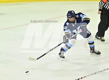 Thumbnail 2 in Regis Jesuit vs. Valor Christian - CHSAA 5A State Finals photogallery.