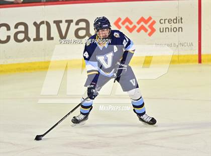Thumbnail 2 in Regis Jesuit vs. Valor Christian - CHSAA 5A State Finals photogallery.