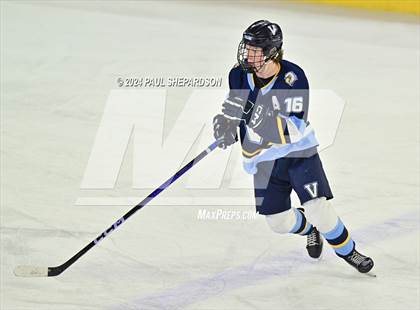 Thumbnail 3 in Regis Jesuit vs. Valor Christian - CHSAA 5A State Finals photogallery.