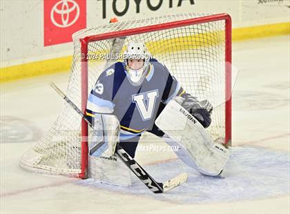 Thumbnail 2 in Regis Jesuit vs. Valor Christian - CHSAA 5A State Finals photogallery.