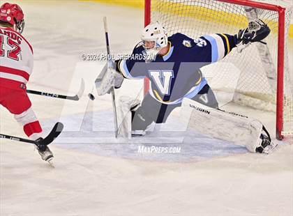 Thumbnail 3 in Regis Jesuit vs. Valor Christian - CHSAA 5A State Finals photogallery.