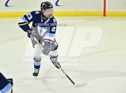 Thumbnail 2 in Regis Jesuit vs. Valor Christian - CHSAA 5A State Finals photogallery.
