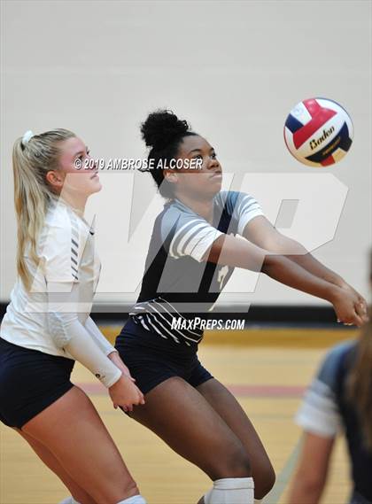 Thumbnail 1 in Mayde Creek vs College Park (KISD/CFISD Varsity Tournament) photogallery.