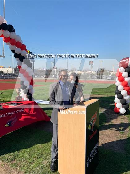 Thumbnail 3 in Lawndale TOC Ceremony photogallery.