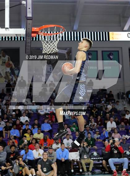 Thumbnail 2 in Slam Dunk Contest (City of Palms Classic) photogallery.