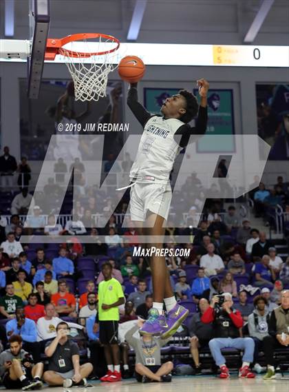 Thumbnail 2 in Slam Dunk Contest (City of Palms Classic) photogallery.