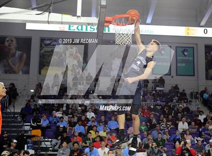 Thumbnail 3 in Slam Dunk Contest (City of Palms Classic) photogallery.