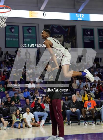 Thumbnail 3 in Slam Dunk Contest (City of Palms Classic) photogallery.