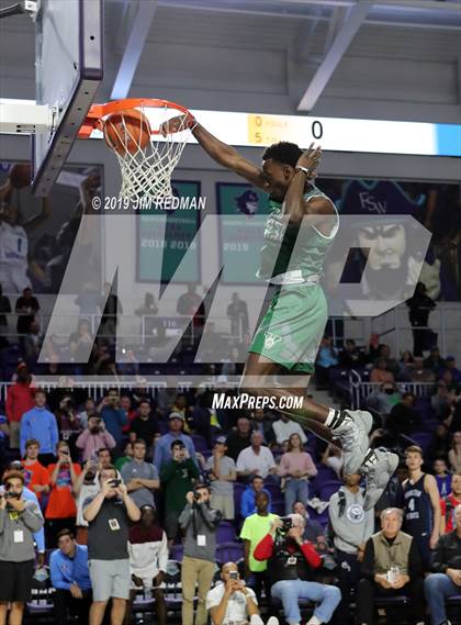 Thumbnail 1 in Slam Dunk Contest (City of Palms Classic) photogallery.