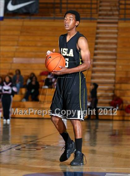 Thumbnail 2 in Animo South Los Angeles vs. View Park (CIF LA City Section Final) photogallery.