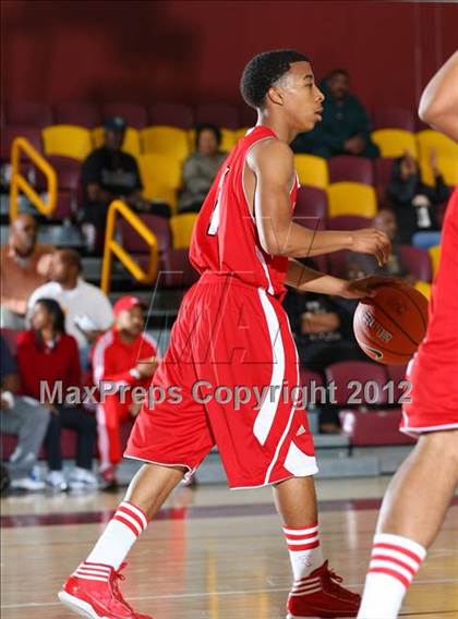 Thumbnail 1 in Animo South Los Angeles vs. View Park (CIF LA City Section Final) photogallery.
