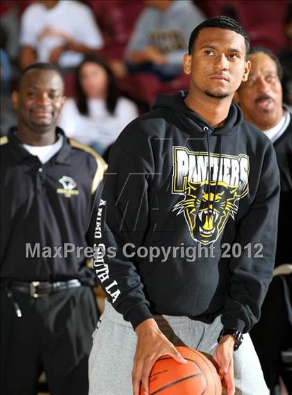Thumbnail 3 in Animo South Los Angeles vs. View Park (CIF LA City Section Final) photogallery.