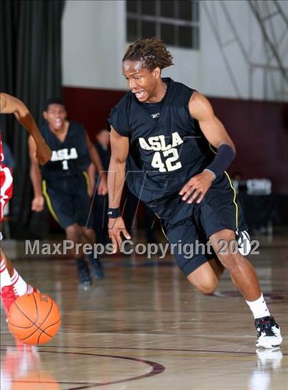 Thumbnail 3 in Animo South Los Angeles vs. View Park (CIF LA City Section Final) photogallery.