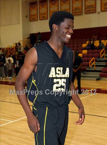 Thumbnail 2 in Animo South Los Angeles vs. View Park (CIF LA City Section Final) photogallery.