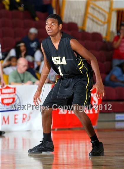 Thumbnail 1 in Animo South Los Angeles vs. View Park (CIF LA City Section Final) photogallery.