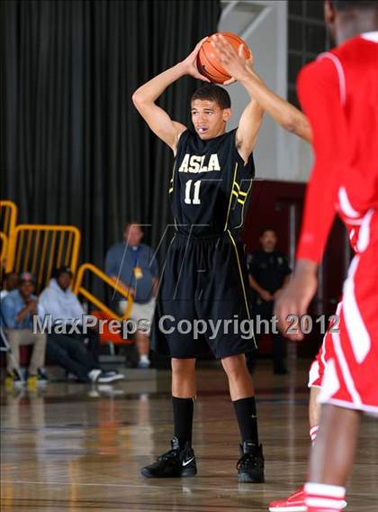 Thumbnail 2 in Animo South Los Angeles vs. View Park (CIF LA City Section Final) photogallery.