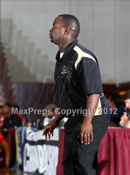 Thumbnail 2 in Animo South Los Angeles vs. View Park (CIF LA City Section Final) photogallery.