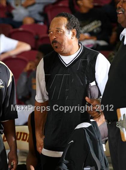 Thumbnail 2 in Animo South Los Angeles vs. View Park (CIF LA City Section Final) photogallery.