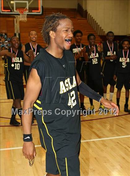 Thumbnail 1 in Animo South Los Angeles vs. View Park (CIF LA City Section Final) photogallery.