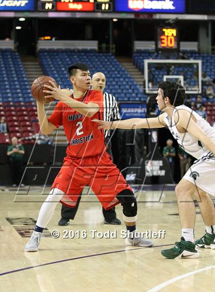 Thumbnail 1 in De La Salle vs. Modesto Christian (CIF NorCal Regional Open Division Final) photogallery.