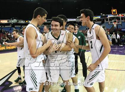 Thumbnail 2 in De La Salle vs. Modesto Christian (CIF NorCal Regional Open Division Final) photogallery.