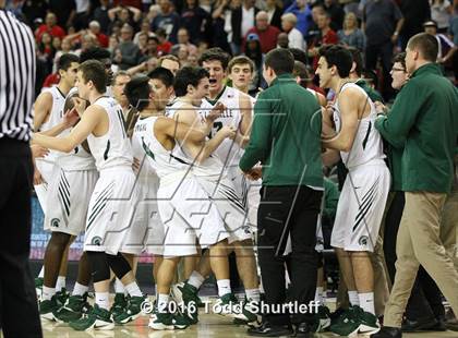 Thumbnail 3 in De La Salle vs. Modesto Christian (CIF NorCal Regional Open Division Final) photogallery.